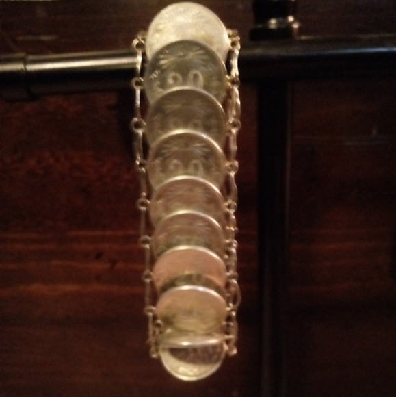 RARE✨Vintage 720 Silver Coin Bracelet - Picture 3 of 6